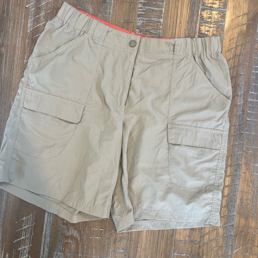 Women's Tan Cargo Shorts